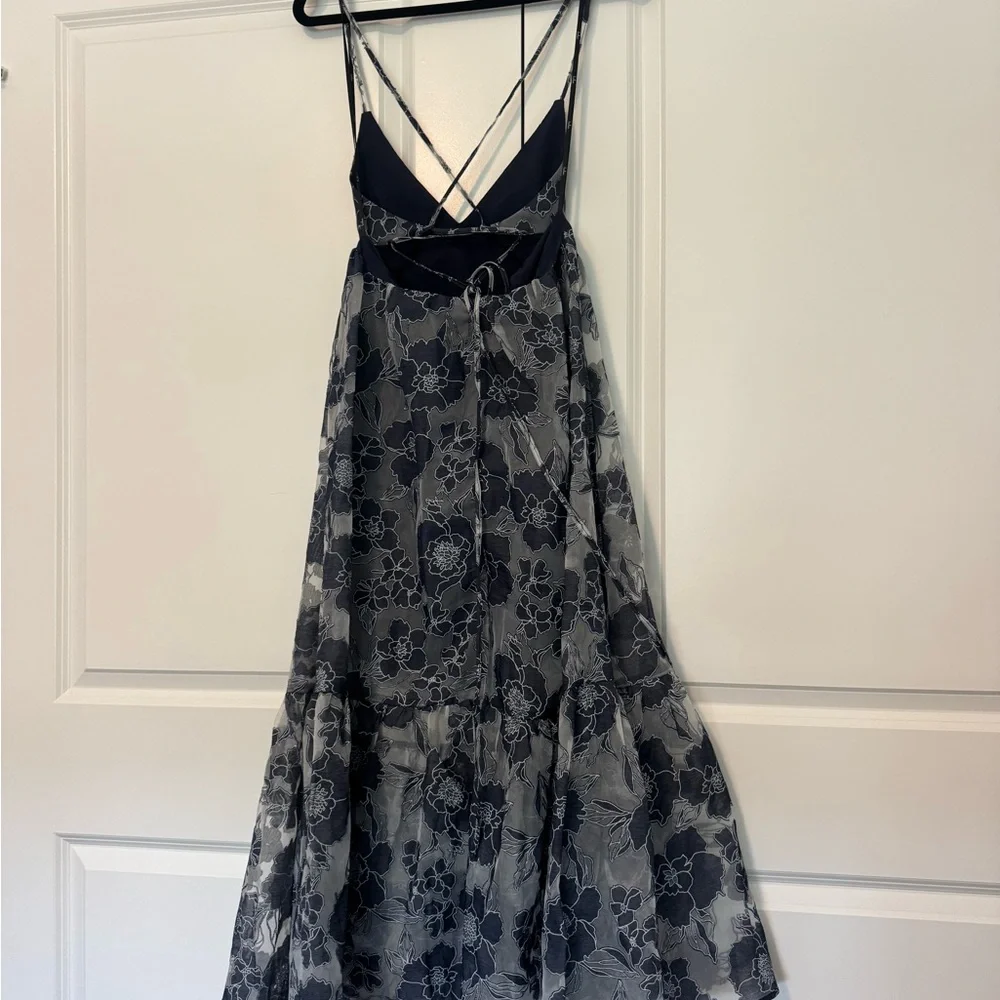 Lulus Lace-Up Midi Dress - Picture 6 of 7